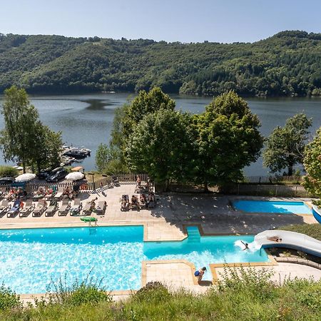 Camping La Source Therondels Zewnętrze zdjęcie