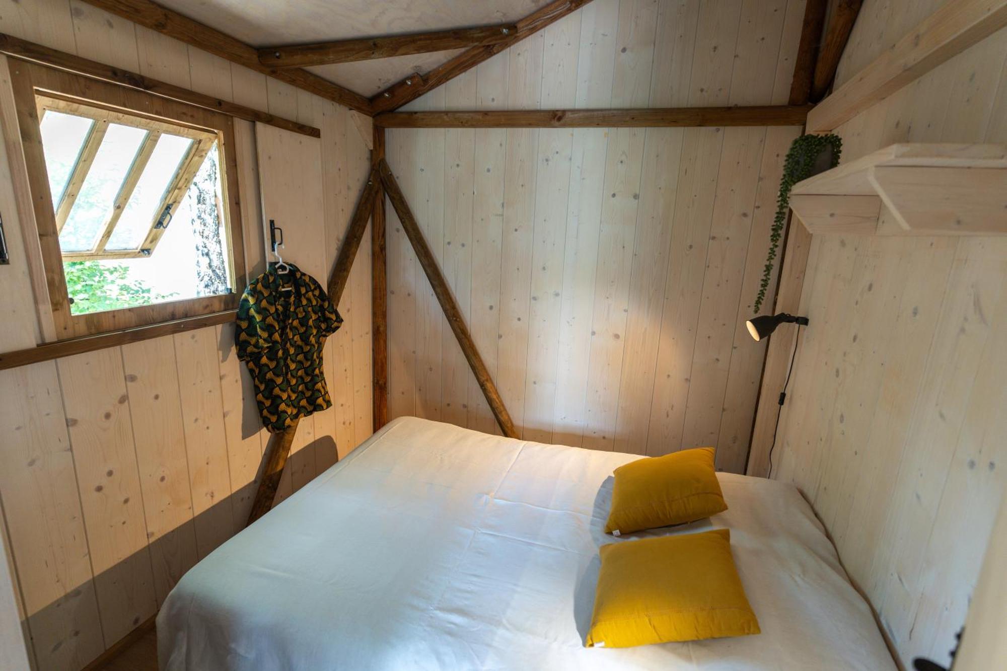 Camping La Source Therondels Pokój zdjęcie