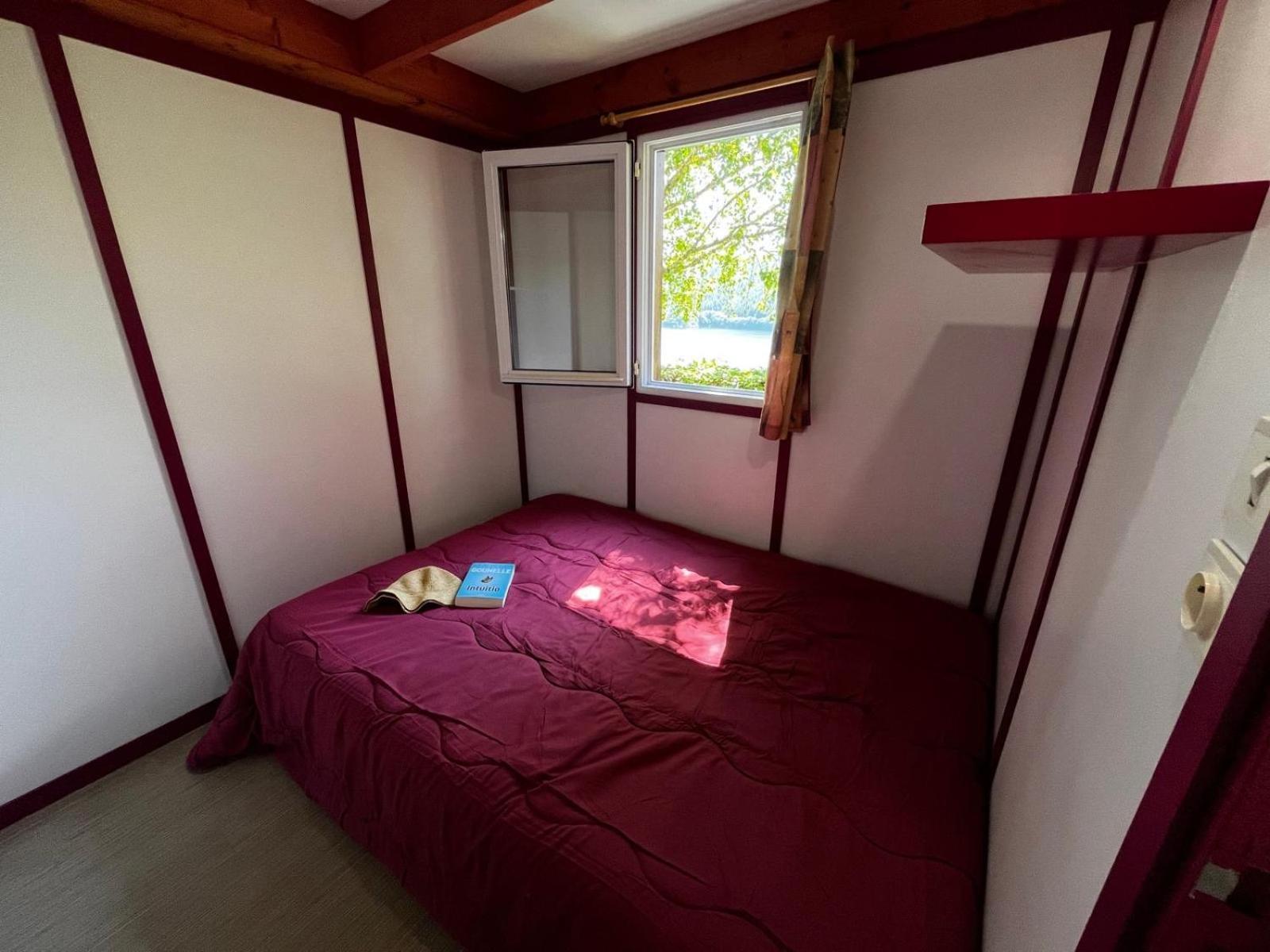 Camping La Source Therondels Pokój zdjęcie