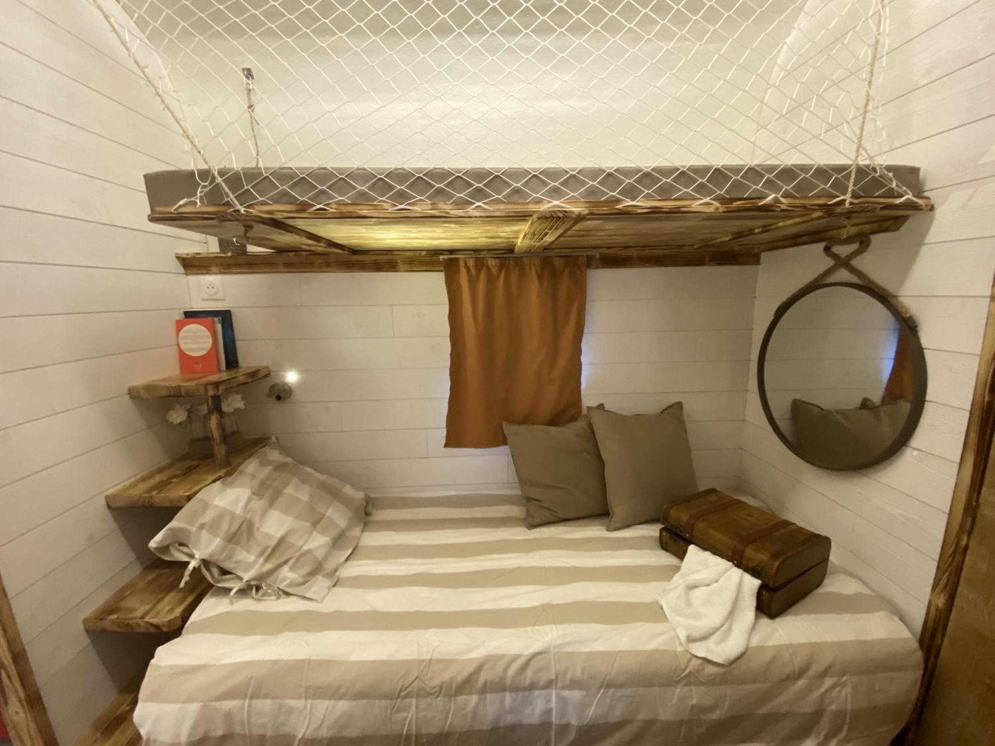 Camping La Source Therondels Pokój zdjęcie