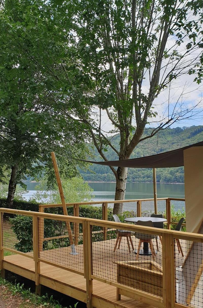 Camping La Source Therondels Zewnętrze zdjęcie