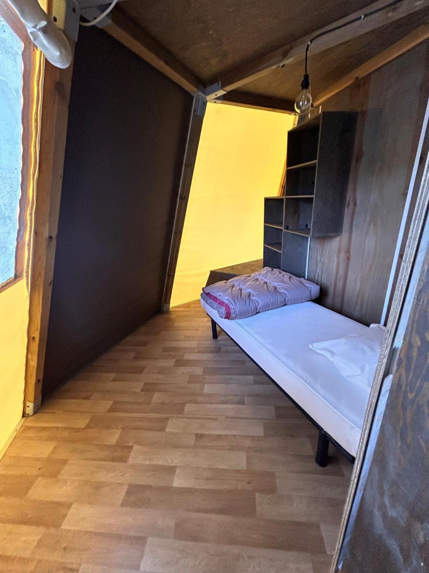 Camping La Source Therondels Zewnętrze zdjęcie